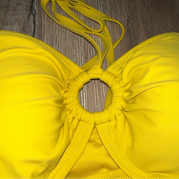 Kate Spade New York Women’s Solids Bandeau Halter One Piece Raisin Lemon Cake XS - Picture 9 of 9